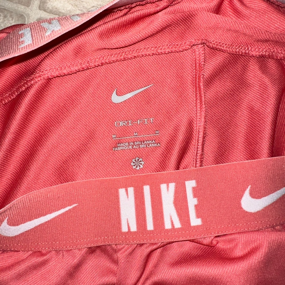 Nike dri fit